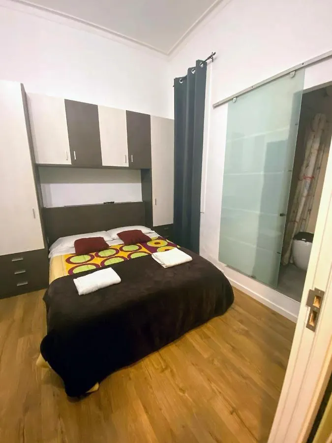 Vendégház Break Bcn - Hostal & Coffeebar Barcelona